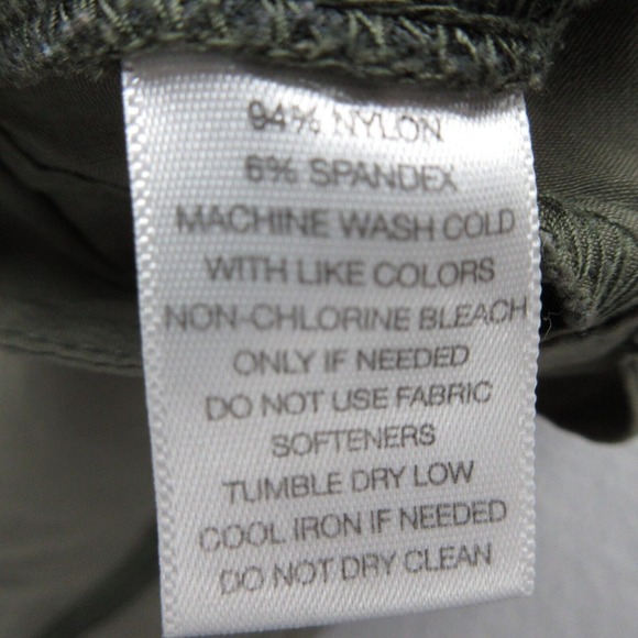 Eastern Mountain Sports Shorts Mens 30 Green Pockets Outdoors Nature - Picture 3 of 9